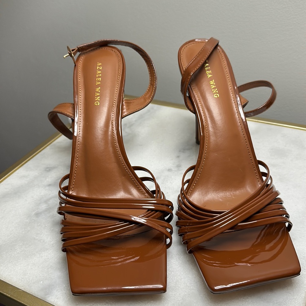 Never worn Azalea Wang heels
